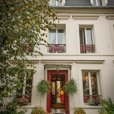 Отель Le Jardin Des Toiles Triel-sur-Seine Экстерьер фото